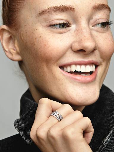 Sparkling & Polished Lines Ring