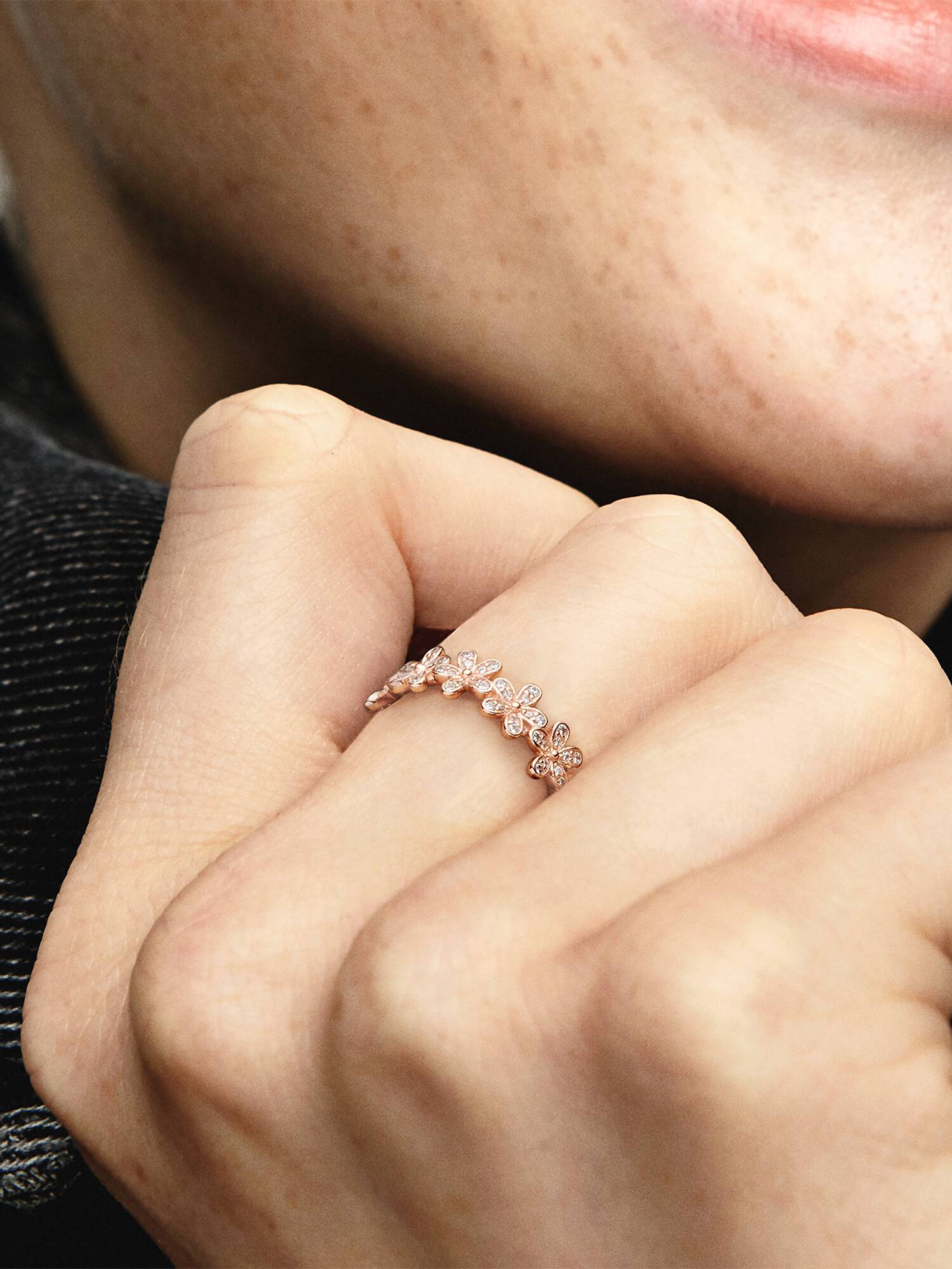 Daisy Flower Ring