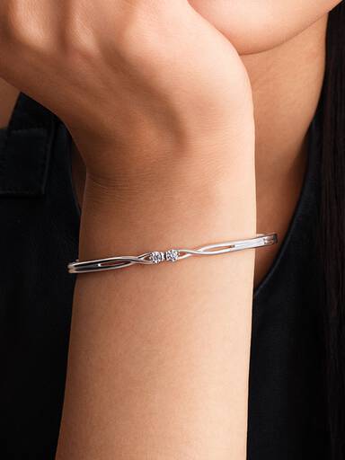 Pandora Infinite Sterling Silver Double Facing Lab-Grown Diamond Bangle