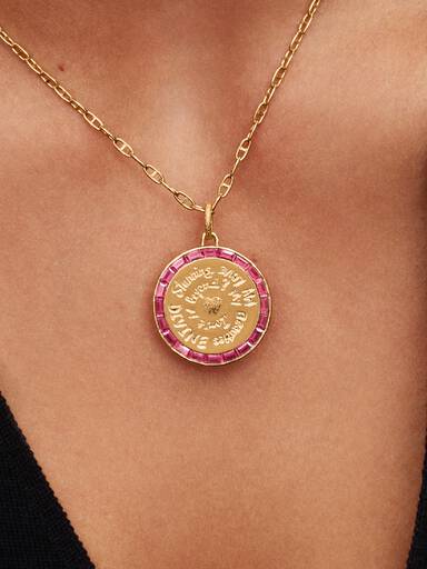 Pat McGrath The Beauty Mantra Medallion