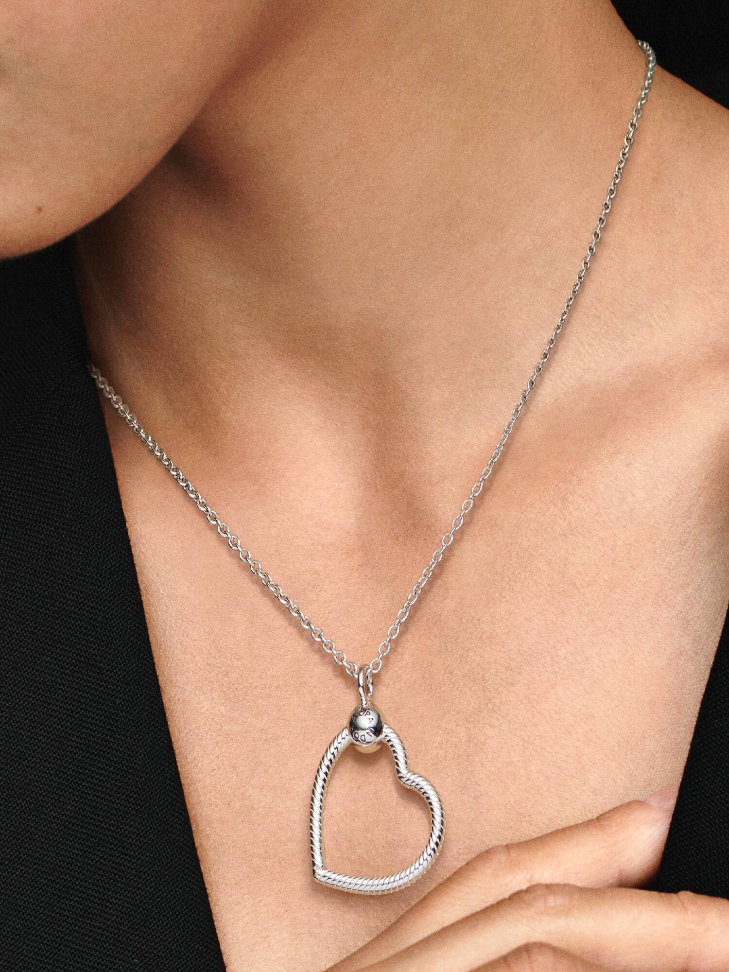 Pandora Moments Heart Charm Pendant