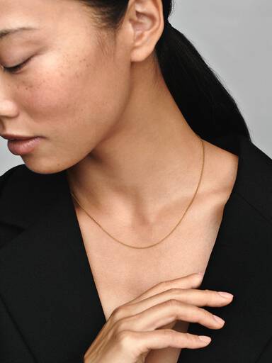 Classic Anchor Chain Necklace