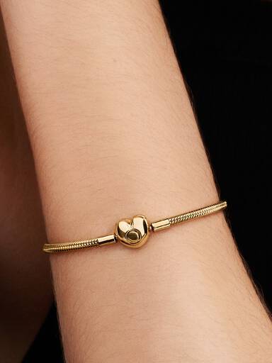 Pandora Moments Heart Clasp Snake Chain Bracelet