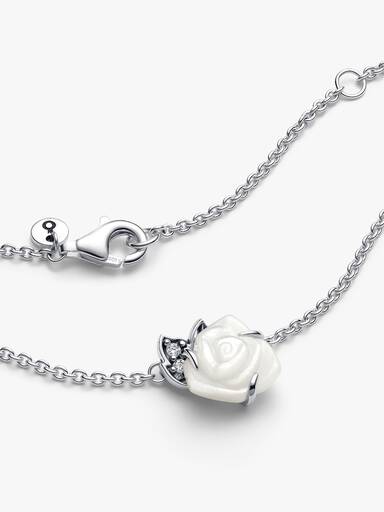 White Rose in Bloom Collier Necklace