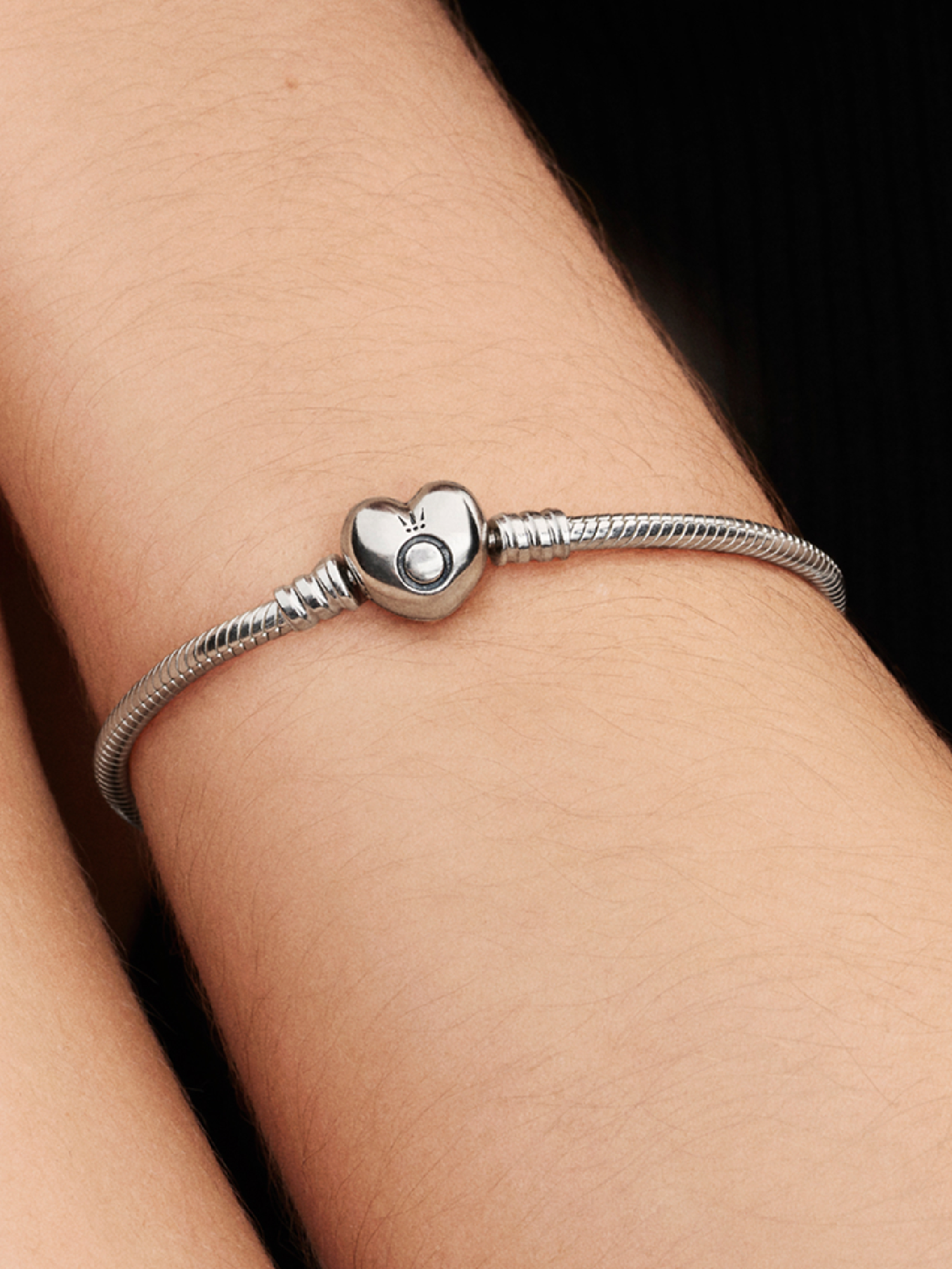 Pandora Moments Heart Clasp Snake Chain Bracelet | Sterling silver