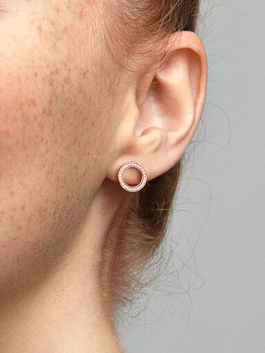 Sparkling Circle Stud Earrings