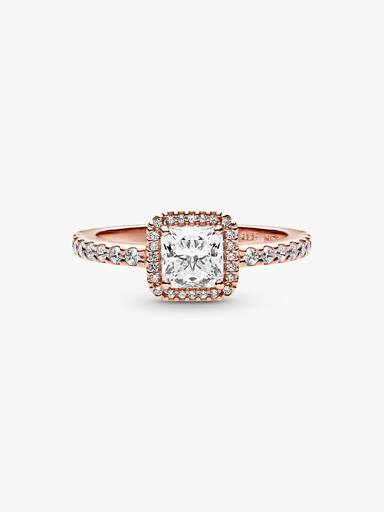Sparkling Halo Ring