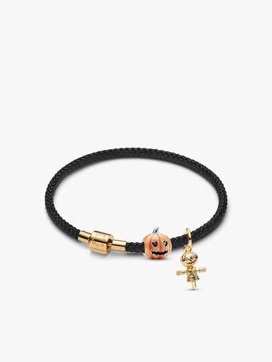 Scare or Dare Halloween Set