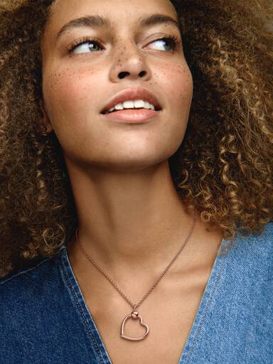 Pandora Moments Heart Charm Pendant