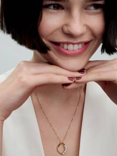 Organically Shaped Circle & Treated Freshwater Cultured Pearls Pendant Necklace