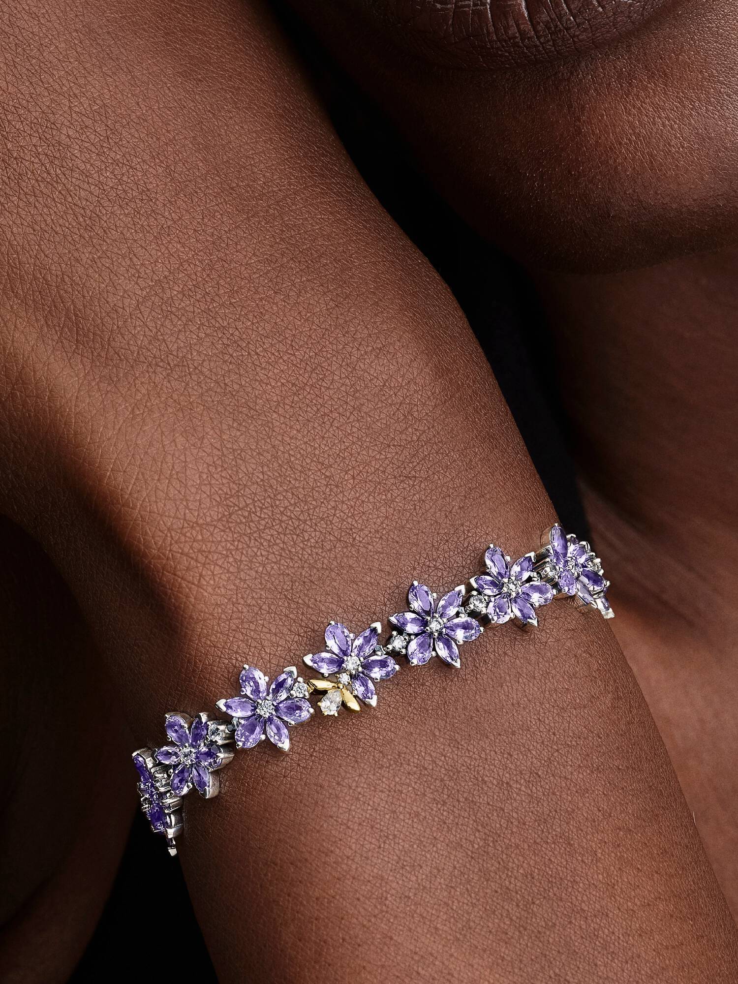 Bridgerton Herbarium & Bee Tennis Bracelet
